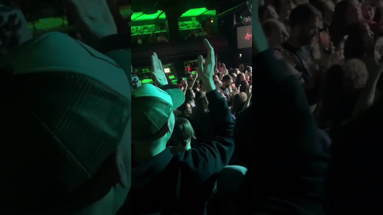 Miriam Rodríguez - Línea Roja | LÍNEA ROJA TOUR GIJÓN