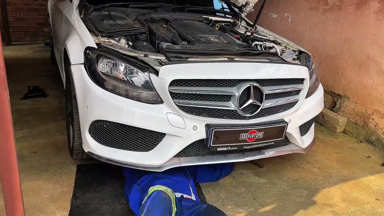 Mercedes  Benz w205 C200 starter replacement!!
