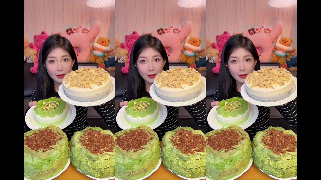 CHINESE MUKBANG SWEETFOOD,CAKE EATING SHOW EATING SPICY NOODLES xiaoxiao