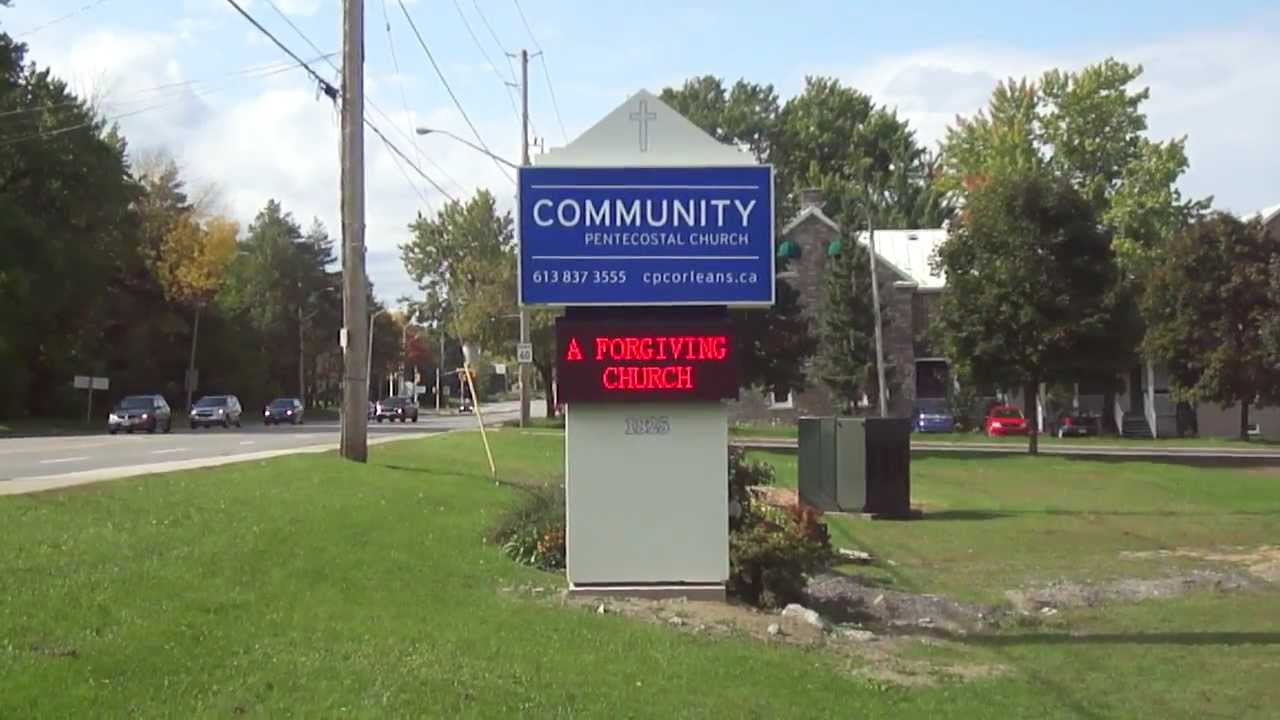 16 mm pixel Red Monochrome Screen, installed on a Pylon made by:Kennedy Signs & Graphics