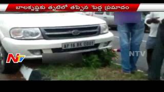Nandamuri Balakrishna Met with Car Mishap | NTV