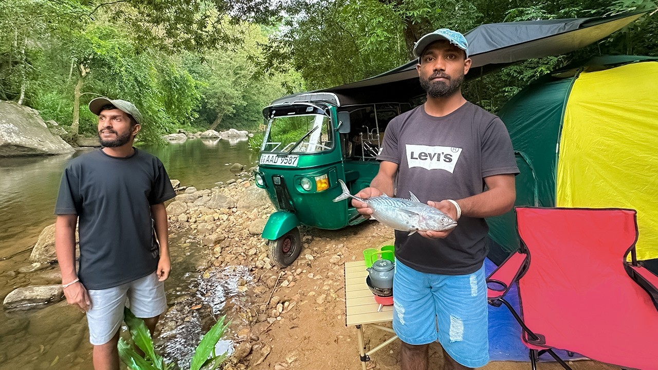 Tuk Tuk camping Riverside | Making Spicy Fish Devilled ASMR