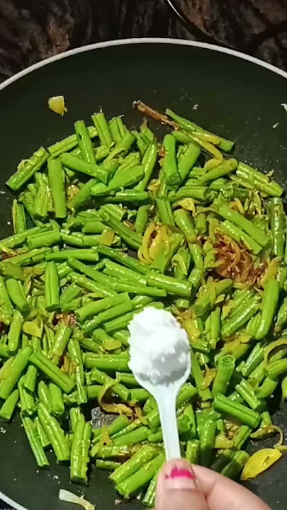French Beans ki sabji recipe. how to make beans. aloo beans ki sabji kaise banaen