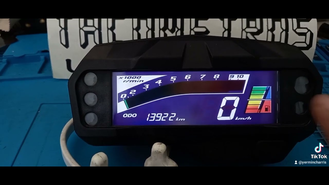 personalizado full color en tacometro yamaha fz150