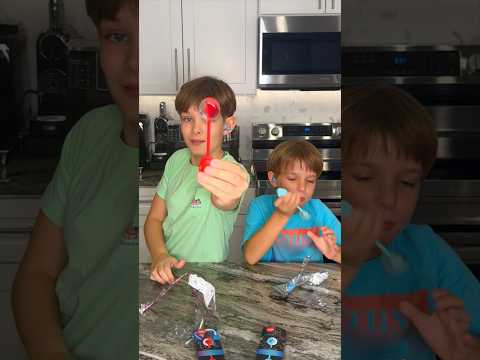 Lollipop with Music Inside 🥰🍭 #shorts #FallintoShorts