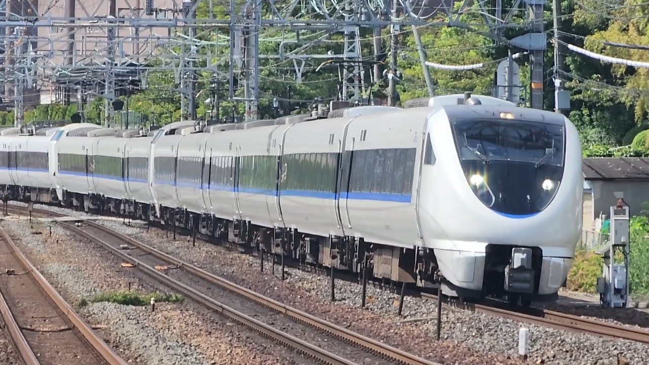 681系サンダーバード 京都線 山崎付近を走る681系•683系8000番台特急サンダーバード - YouTube