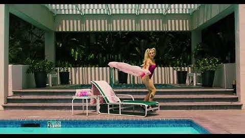 Chrissy Chlapecka - Girlie Pop (Official Visualizer)