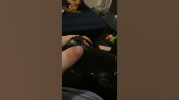 I press the share button on a ps4 controller