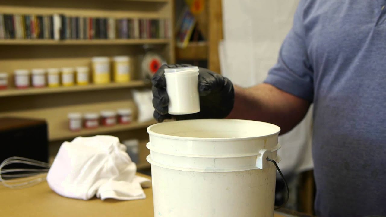 How to Set Tie-Dye Shirts : Tie-Dye Techniques