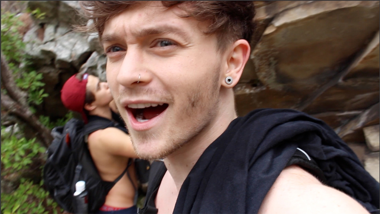 PLANES, GAINS AND VULTURES..?