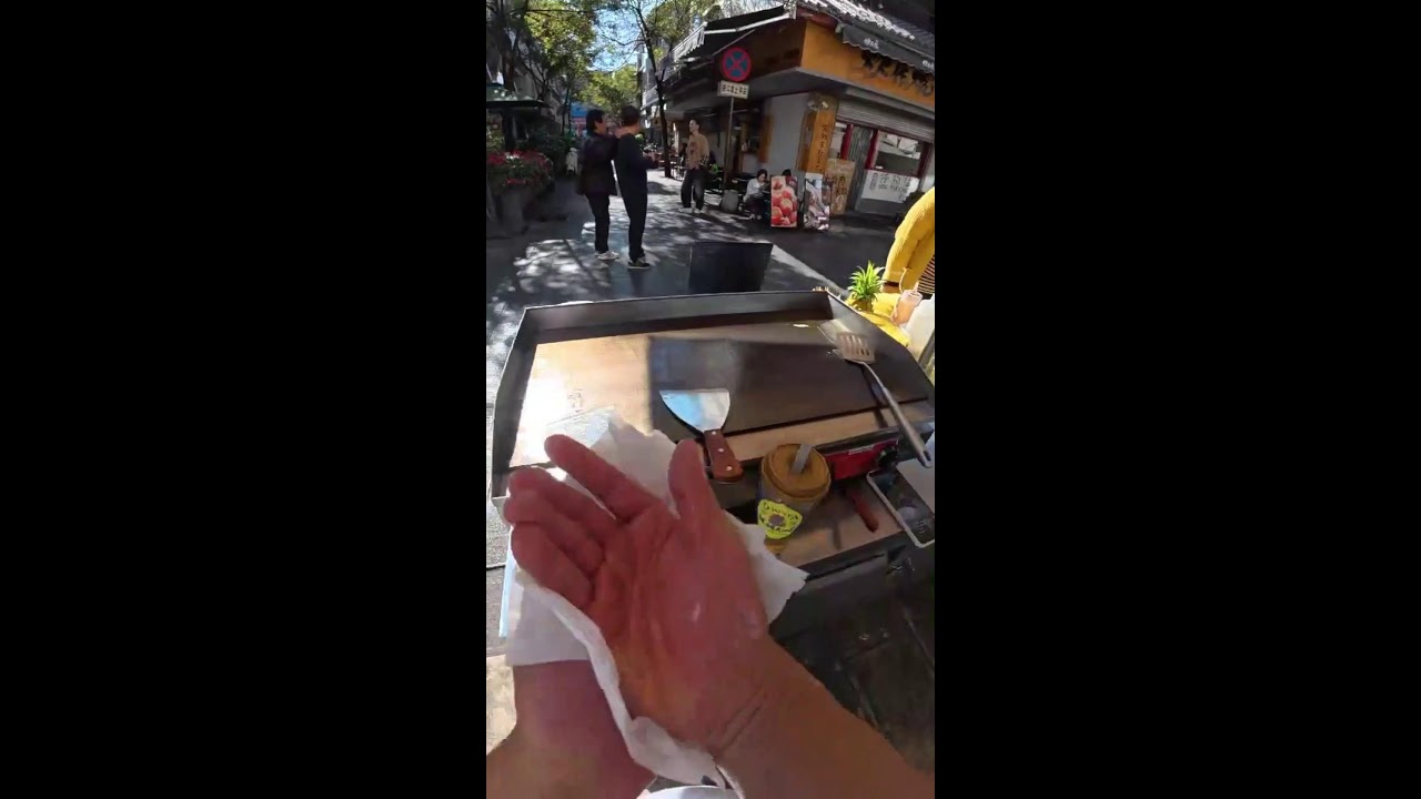 🔴 LIVE: Street Roti Canai in Action | Chinese Market Flying Dough Show