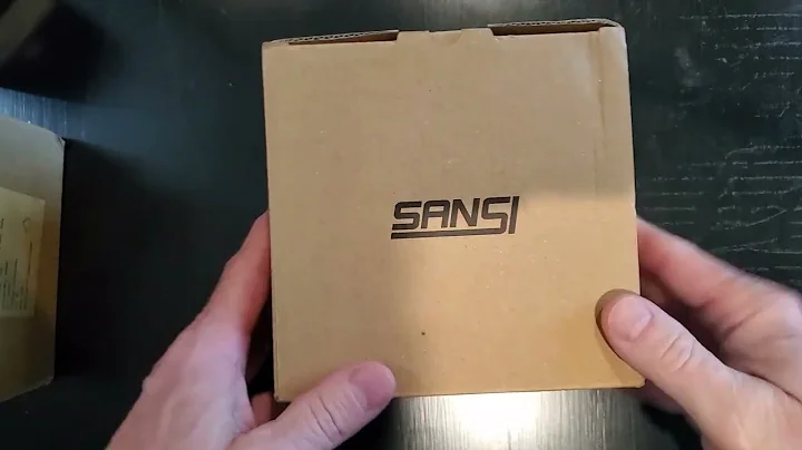 SANSI - LED Light Unboxing