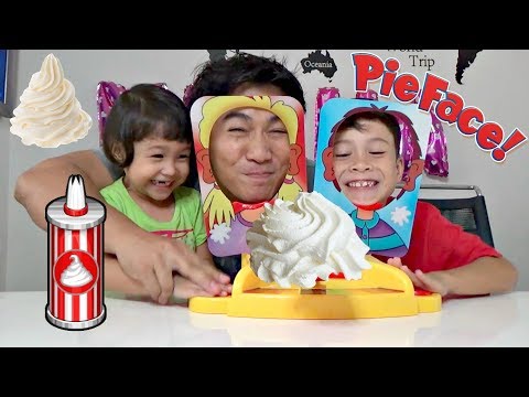 hai ketemu lagi di channel little princess shinta, nah kali ini shinta dan mamah unboxing mainan ana. 