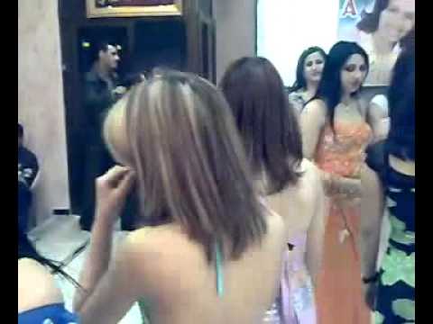 arab teen girl dance(1)-003.mp4