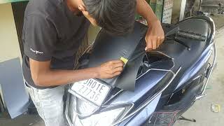 Scooty wiser wrapping I scooty ke wiser me vinyle kaise lagaye #bike #scooty