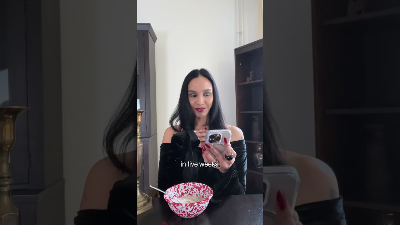Morticia uses MacroFactor App