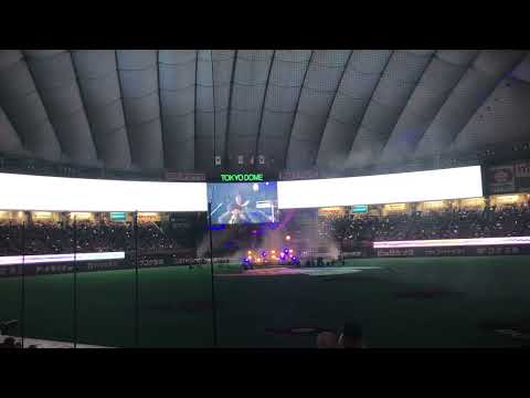 WBC日本対チェコ戦オープニングセレモニーの稲葉浩志「タッチ」