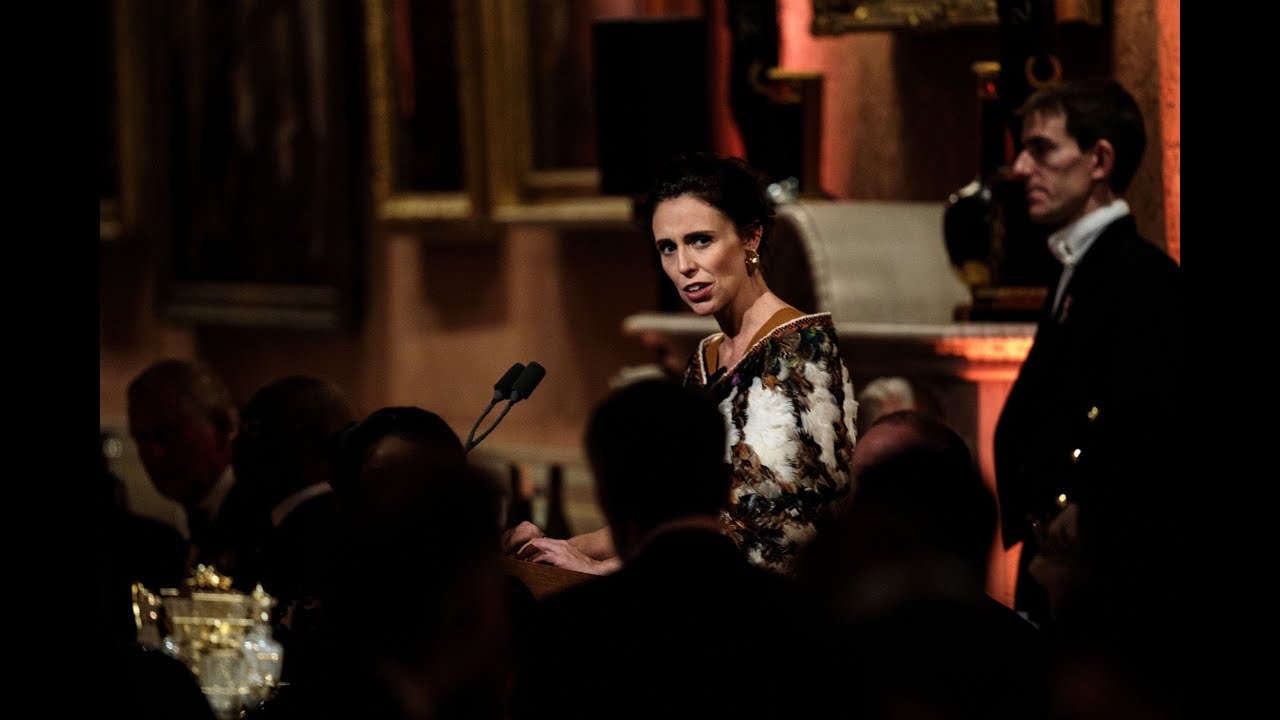 Jacinda Ardern mingles with leaders and royalty at CHOGM banquet