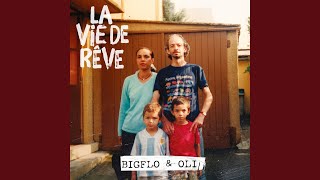 Video thumbnail of "Bigflo & Oli - Ferme les yeux"