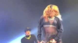 Wale - Bad (Remix Featuring Rihanna) 