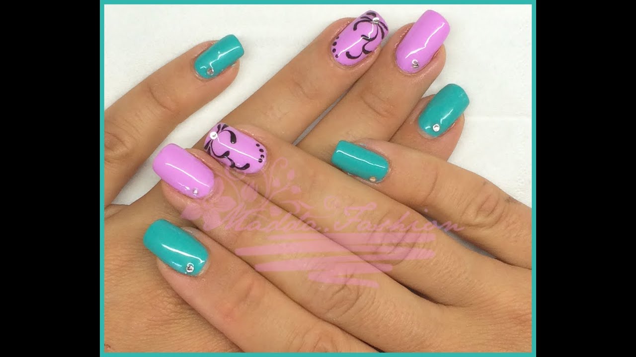Nail Art - Monocolore verde e lilla con decori neri || Madda.fashion