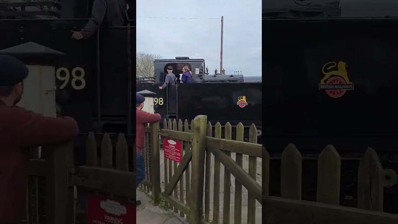 47298 departs Ramsbottom for Rawtenstall 