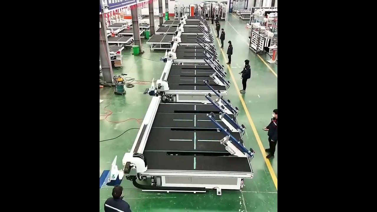 CNC glass cutting machine debugging before shipment 