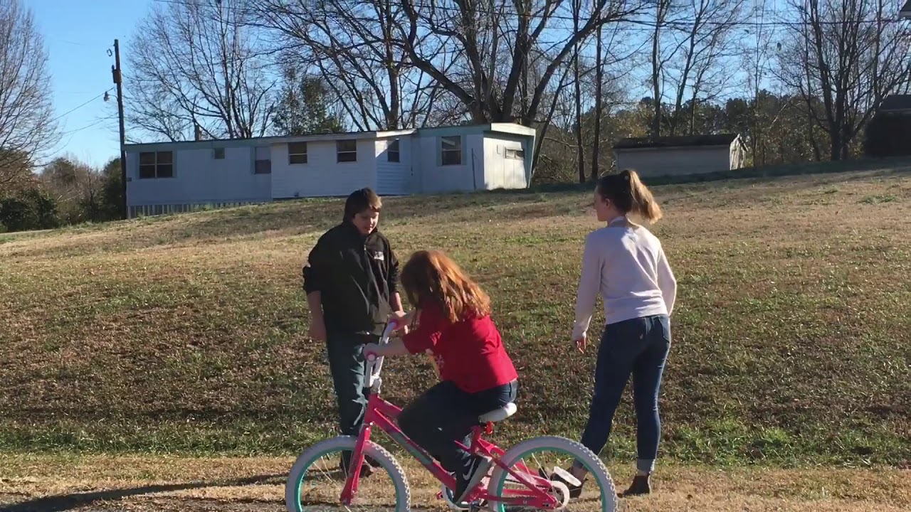 Girl Beats Up Bully Revenge YouTube