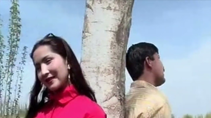 Uyghur Classic Song - Köz Tegmisun (English Subtitles)