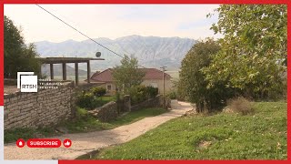 Një ditë vjeshte në fshatin Erind, ku banorët merren me punët e stinës dhe nxjerrjen e rakisë