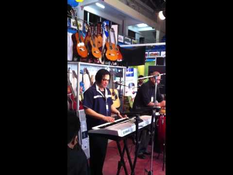 #Sefo Hansen Tongan keyboardist