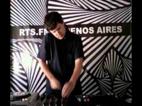 Gustavo Lamas @ RTS.FM - 14.02.2011