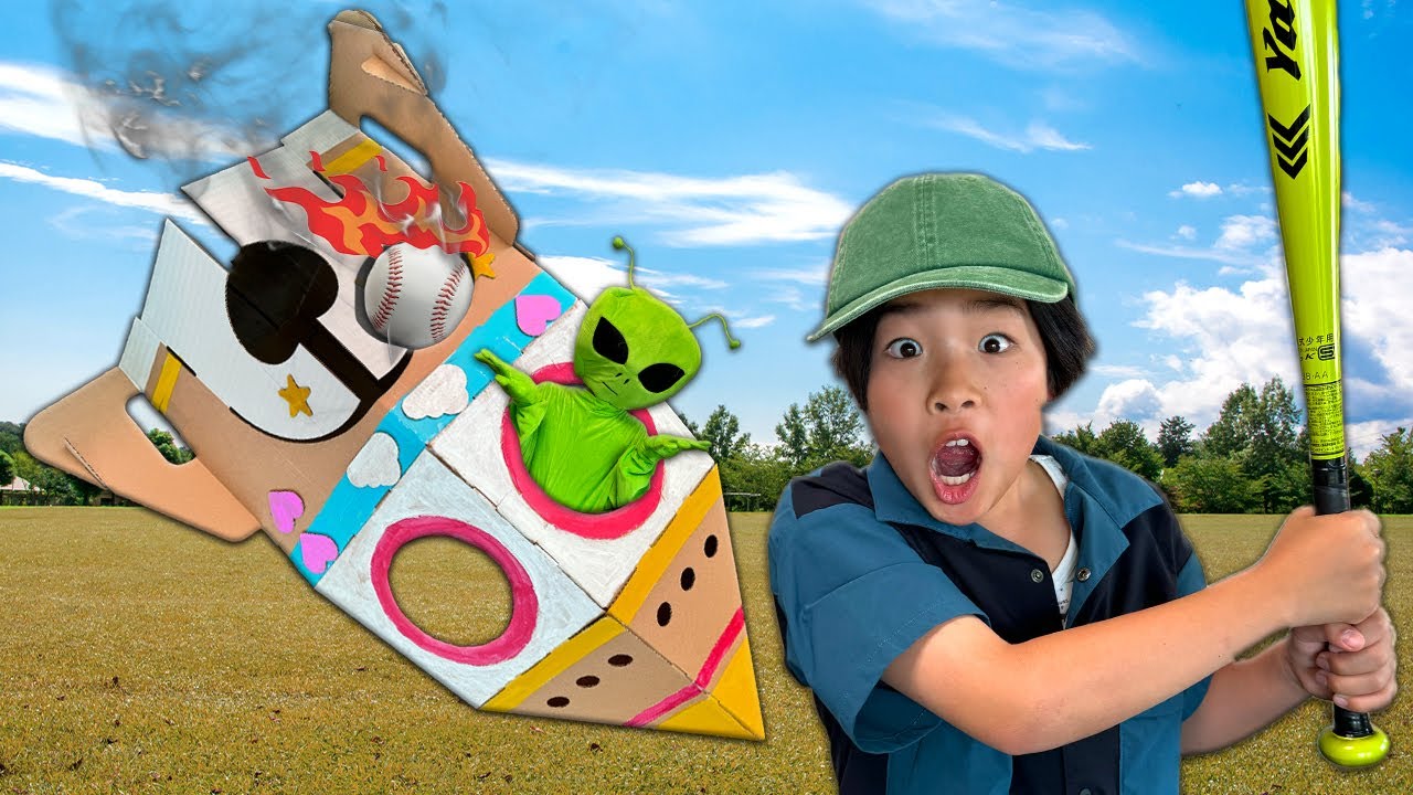 【寸劇】空からロケットが降ってきた！お友達を宇宙へ返してあげよう！かえであーたん　Kaede and Ahtan Pretend Play Kids Story about Green Friend