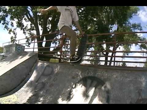 Nick M, Thomas, Cory, Chris, and Zach skateboardin...