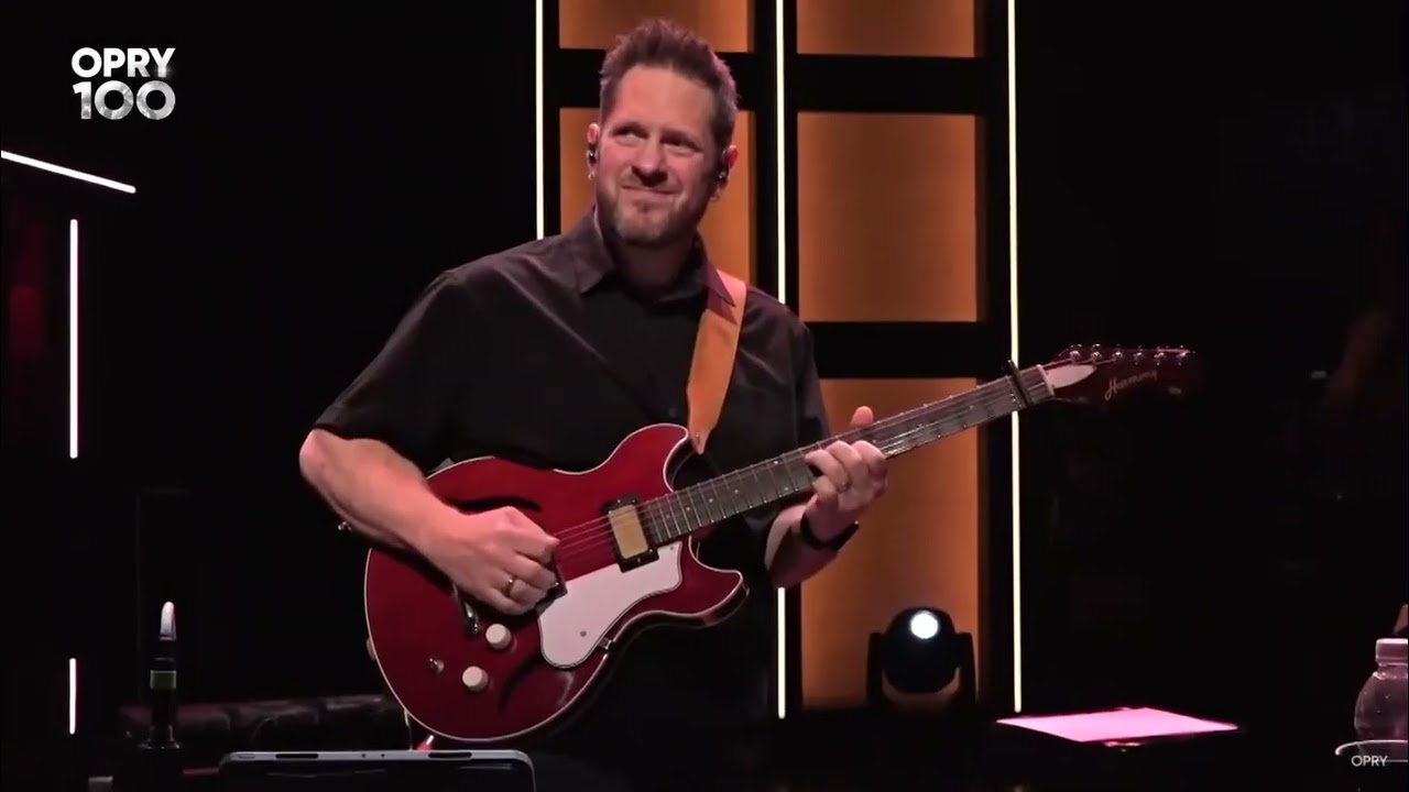 Wesley Godwin Performs It's The Little Things at The Grand Ole Opry 2025