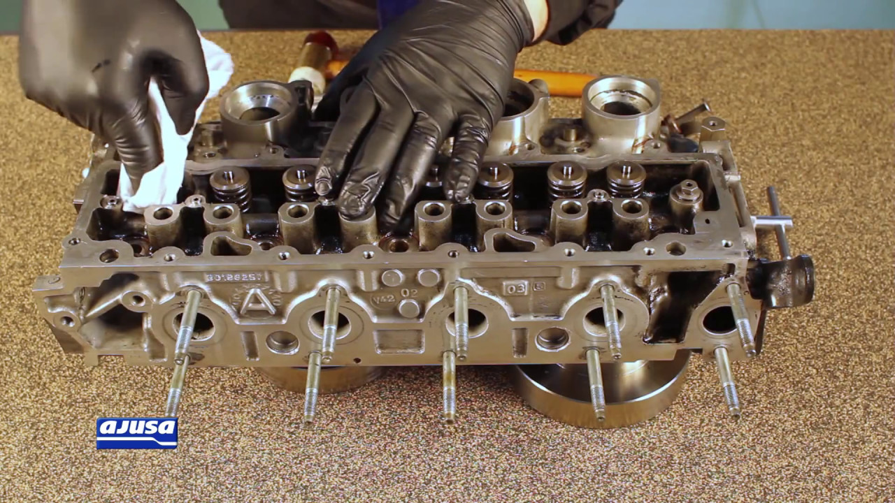 Valve stem seal / Retenes de válvula FORD FIESTA 1.4 TDCI F6JA . YouTube