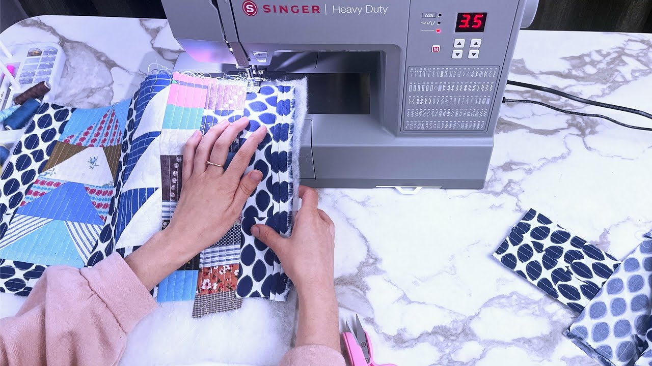 Transform your fabric scraps into a beautiful patchwork bag - YouTube