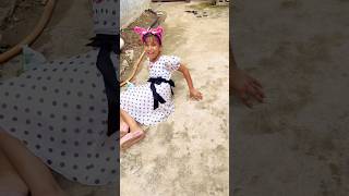 amaira ko teen bar lag gyi