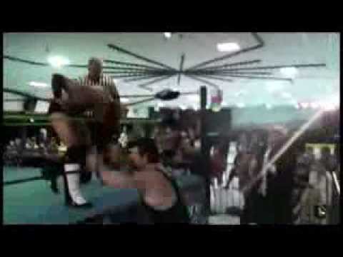 PCW Match Of The Week (12/26/11): Rik Luxury vs. C...