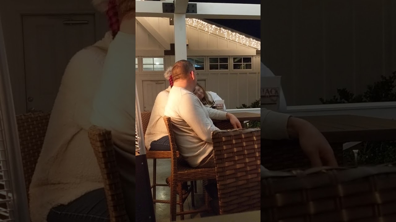 Brown Eyed Girl (Van Morrison / Jimmy Buffett) cover Live CreekFire