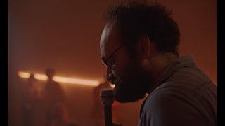 Con Zoe Rodrigo Guardiola viaja bajo Via Lactea y en El Comediante por universo