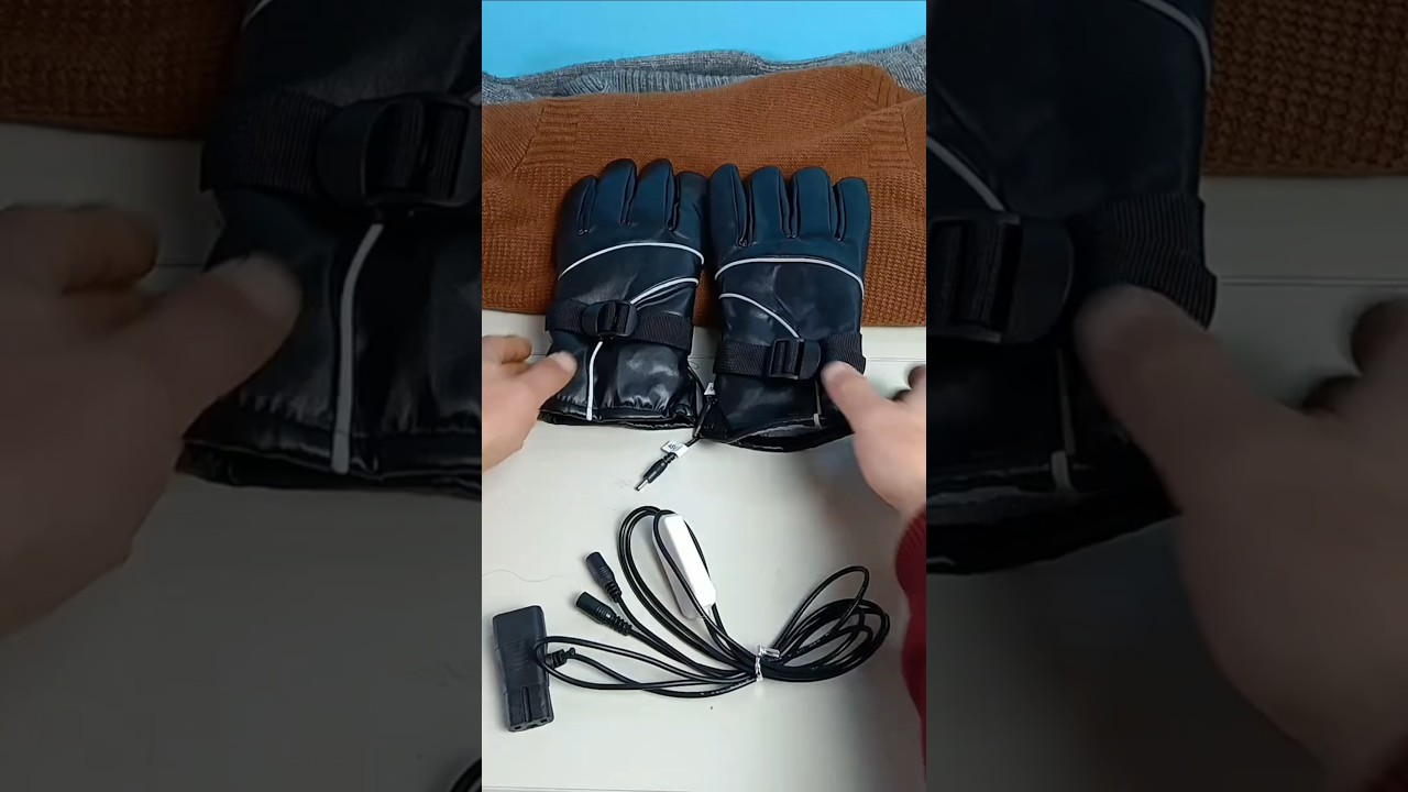 Multifunctional gloves 