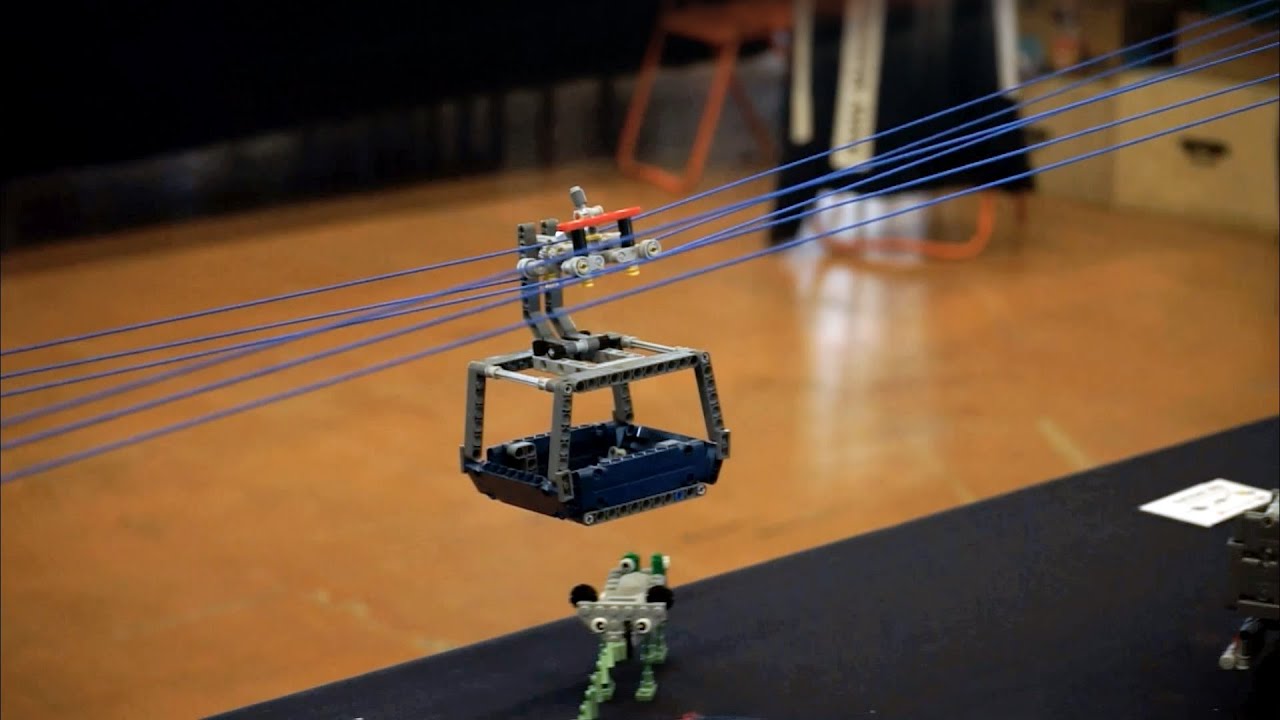 Lego Technic 3S Detachable Ropeway [Version 1] at Nantes in 2018