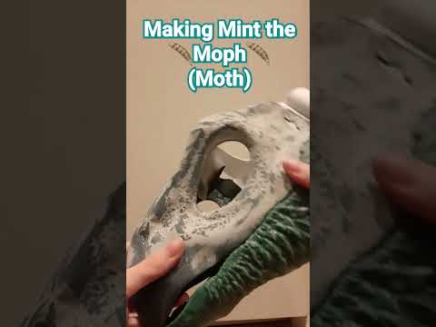 (Insert cool title here) #antizoo #costume #dinomask #furries