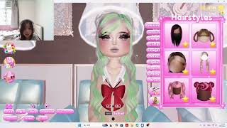 Schoolgirl outfit in dress to impress 🌷 screenshot 1