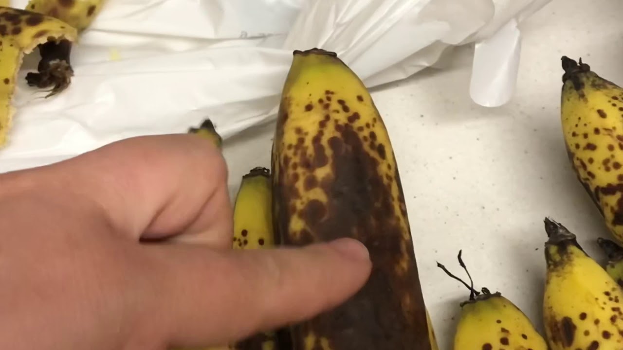 How to freeze bananas without them sticking