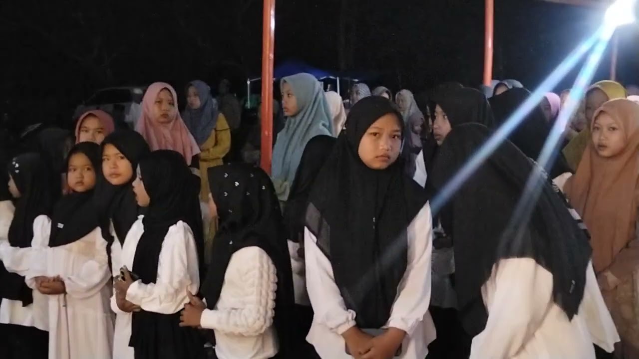 Malam terahir perlombaan Haflatul Imtihan Dliyaussadad 