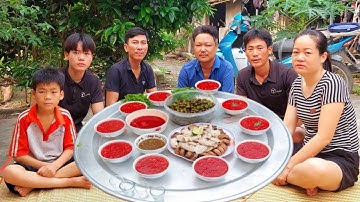 Thánh Ăn Tiết Canh.Đến Nhà Chú Tôn Làm Lòng Lợn Tiết Canh Ăn Sáng | Biển Nguyễn ngọc.