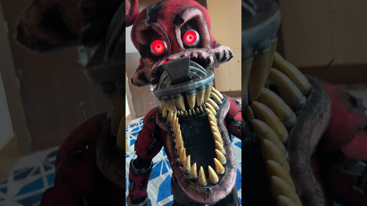 🦊 Unbelievable Five Nights at Freddy’s Cosplay!  #shorts #shortsfeed #fnaf #fivenightsatfreddys