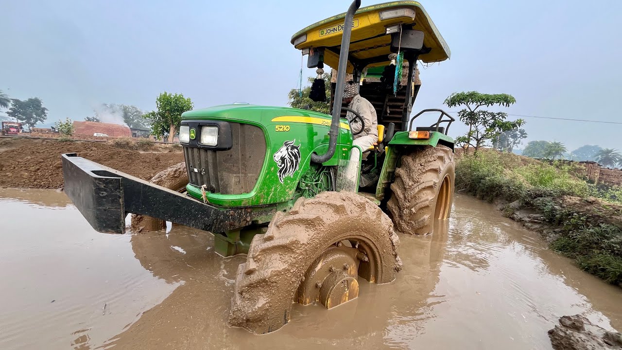 John Deere 5205 4wd Tractor Full Loaded Trolley badly stuck in Mud 